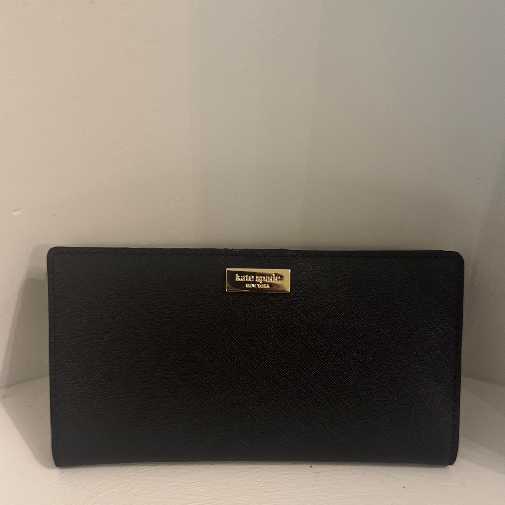 NWT Kate Spade Black Wallet